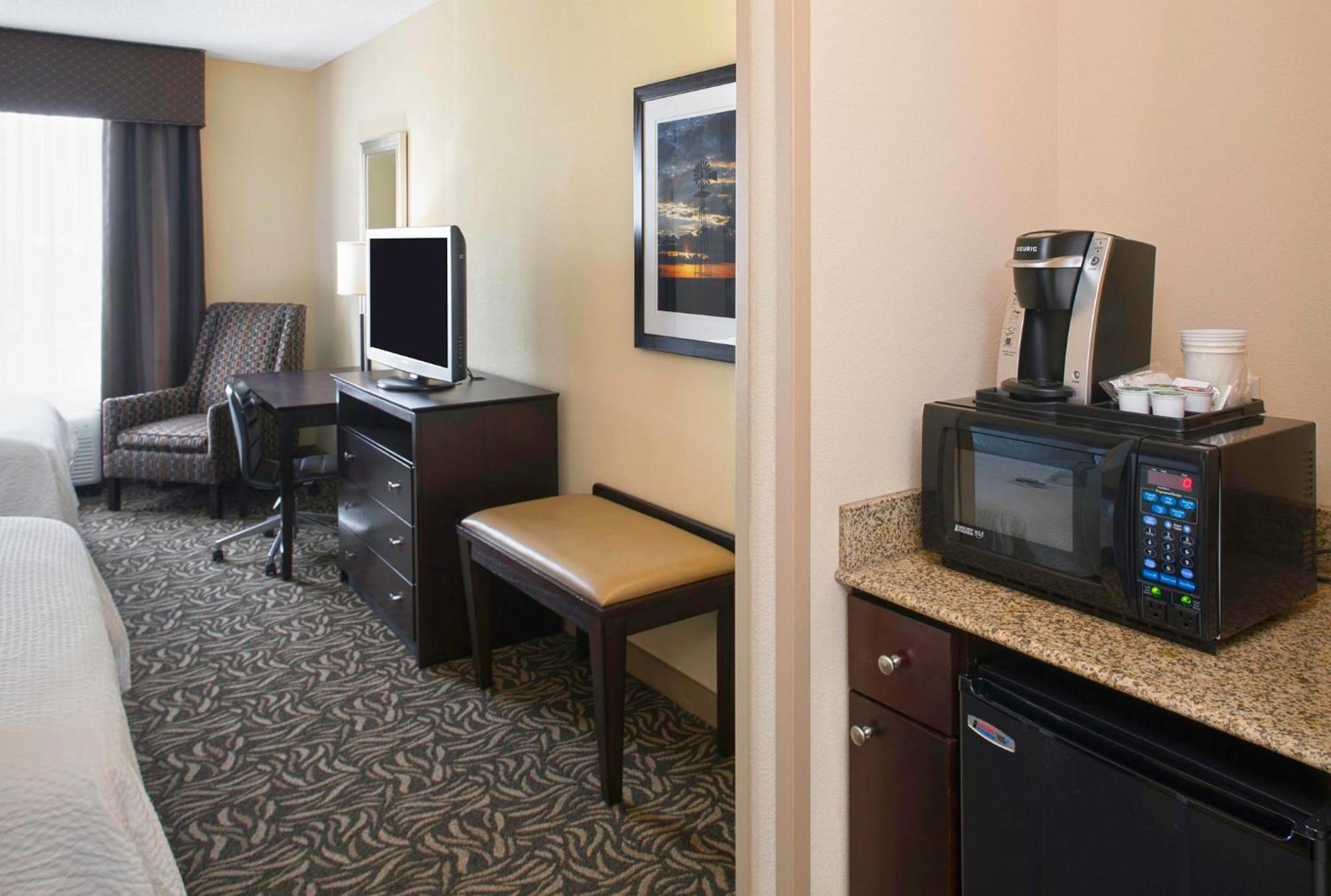 Holiday Inn Ardmore By Ihg Exterior foto